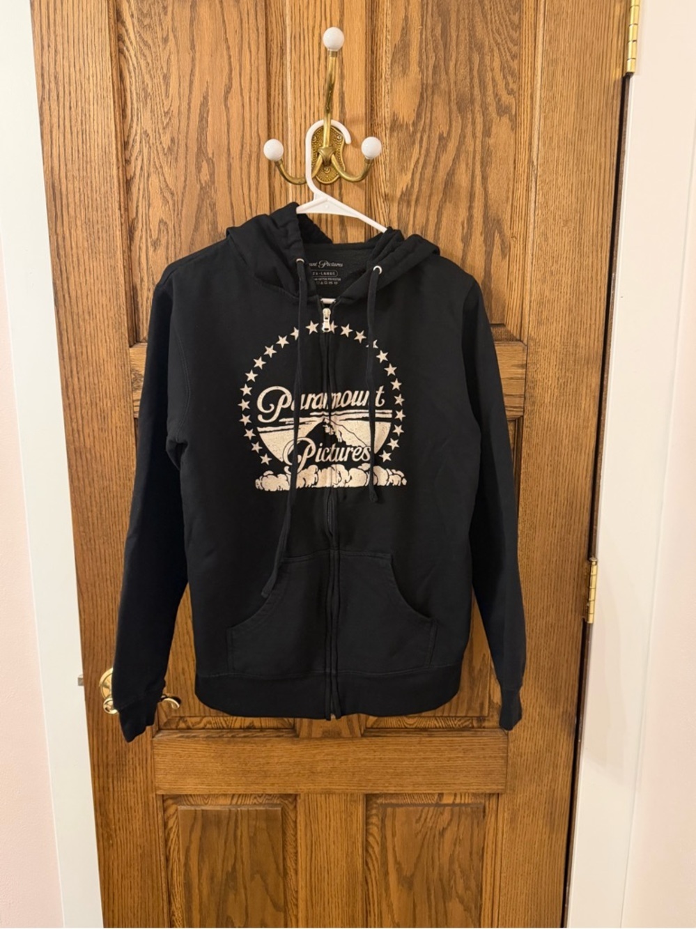 Paramount Pictures Graphic Women’s Black Zip-Up Sweatshirt Hoodie 2XL